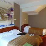 Cit'hotel De La Marne 2*