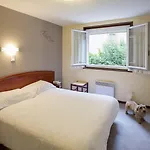 Cit'hotel De La Marne 塔布