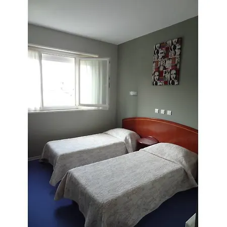 Cit'hotel De La Marne Hotel