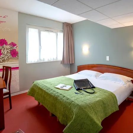 מלון Cit'hotel De La Marne 2*