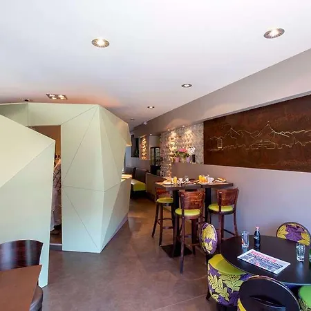 Cit'hotel De La Marne מלון 2*