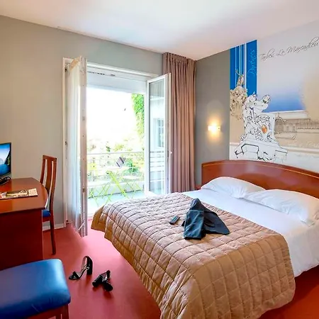 Cit'hotel De La Marne Hotel