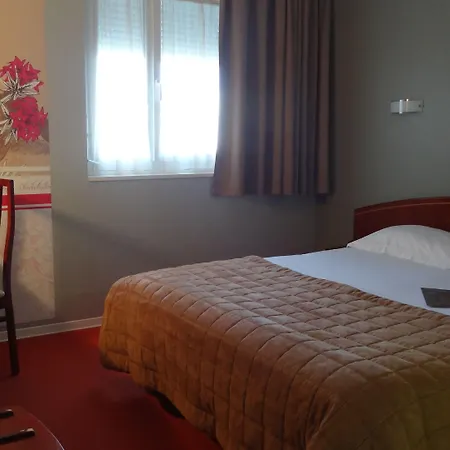 Cit'hotel De La Marne تارْب