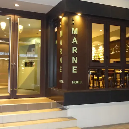 Cit'hotel De La Marne 2* 塔布