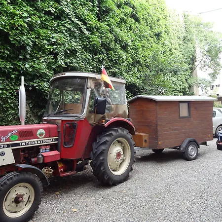 Cit'hotel De La Marne 2* تارْب