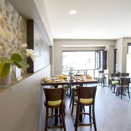 Cit'hotel De La Marne 2*