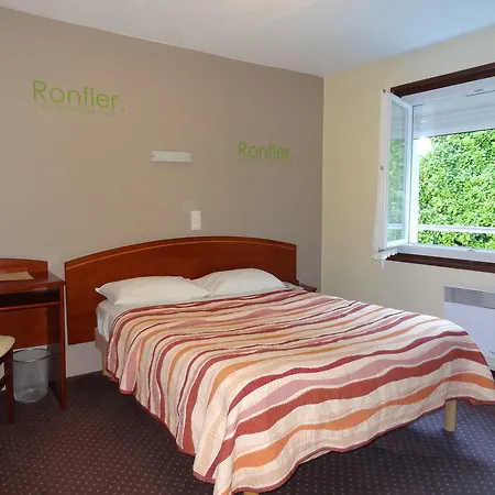 מלון Cit'hotel De La Marne