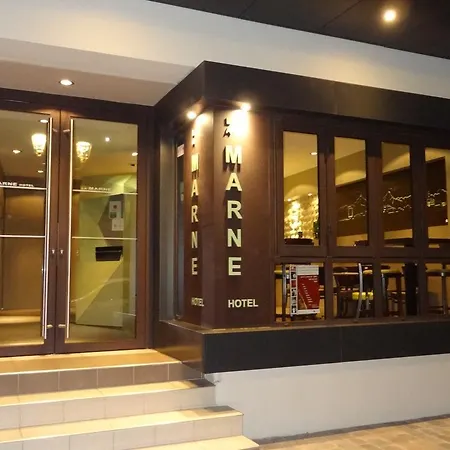 Cit'hotel De La Marne فندق تارْب