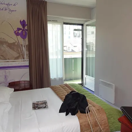 Cit'hotel De La Marne מלון 2*
