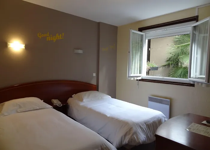 호텔 Cit'hotel De La Marne 타르브