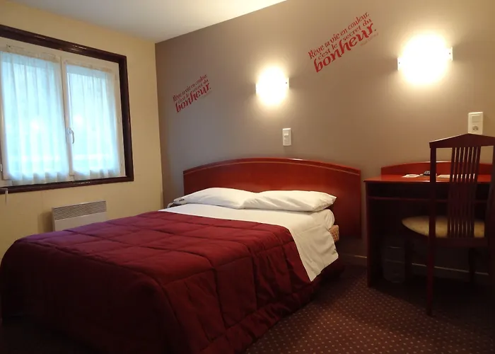 호텔 Cit'hotel De La Marne 타르브