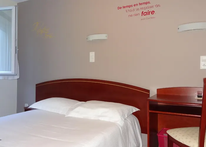 호텔 Cit'hotel De La Marne